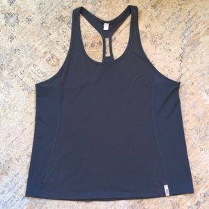 Under Armour tank
